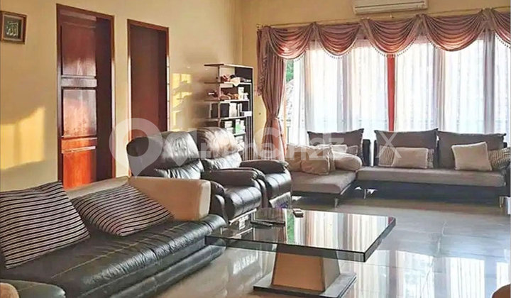 Menteng House, Central Jakarta