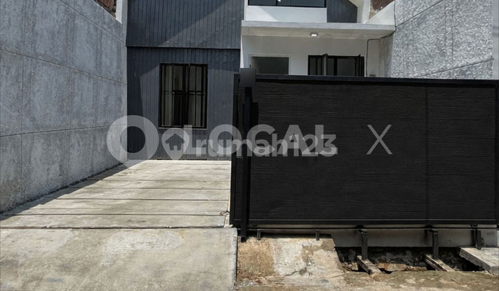 Italian House, Jatiasih, Bekasi, West Java