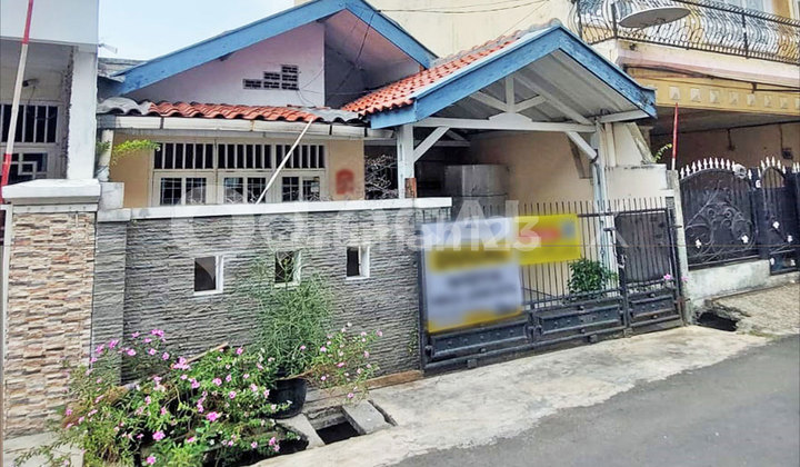 Pulo Asem Utara House, Pulo Gadung, East Jakarta Pulo Asem Utara House, Pulo Gadung, East Jakarta