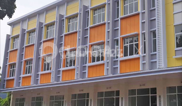 Hybrid House Grand Kelapa Gading, North Jakarta