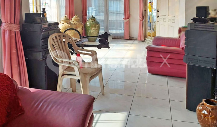 Palm Oil House Raya Kelapa Gading, North Jakarta