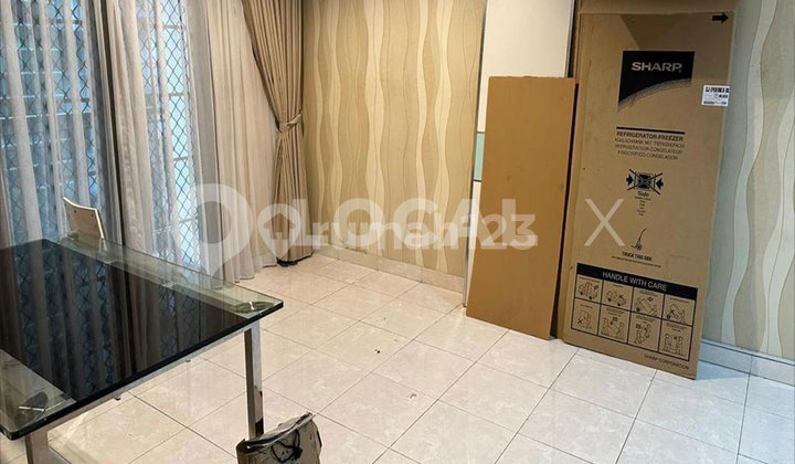 Gading Resort Moi Tower E 5th Floor Apartment, Kelapa Gading, North Jakarta