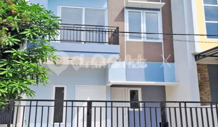 Ivory House Griya Lestari Kelapa Gading, North Jakarta