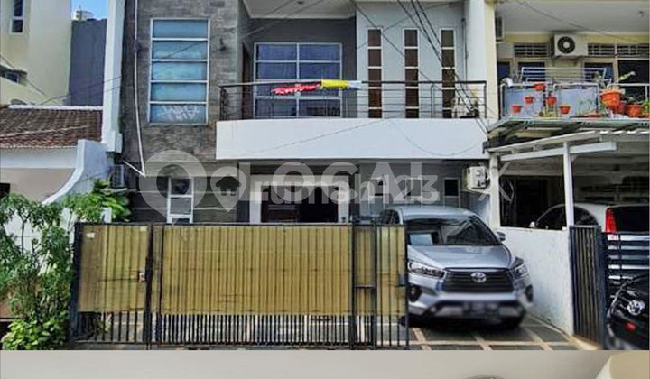 Nias Coconut House, Kelapa Gading, North Jakarta