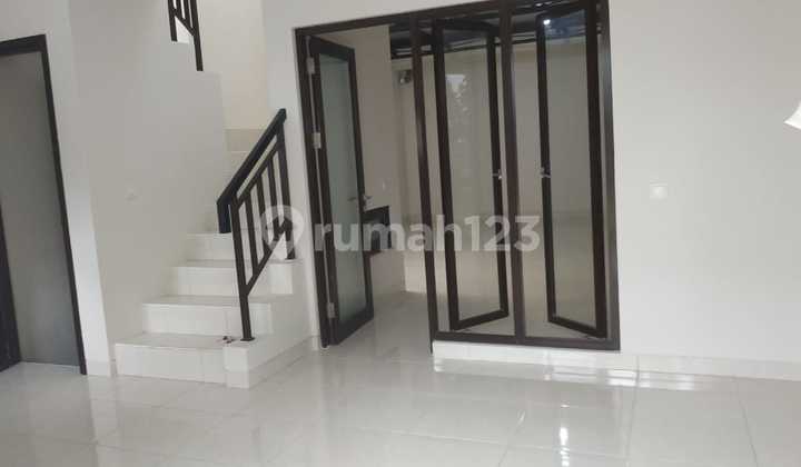 For Sale New House In Delatinos Bsd City Negotiable 2