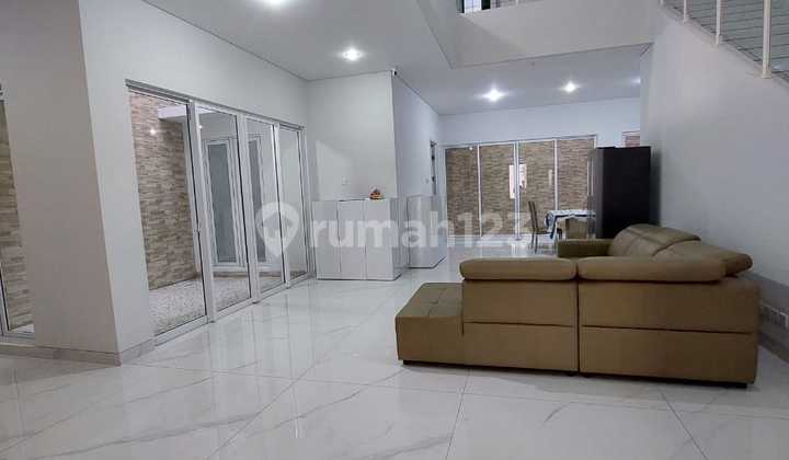 New House in Gading Serpong Cluster