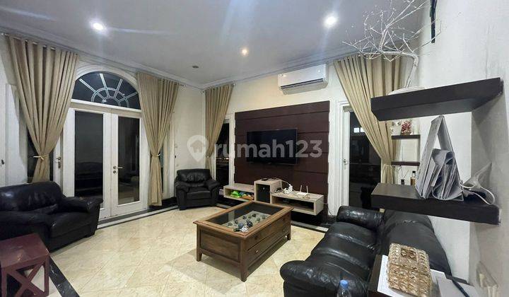 House Golf Bsd City For Rent Full Furnished And Nice Pool 1