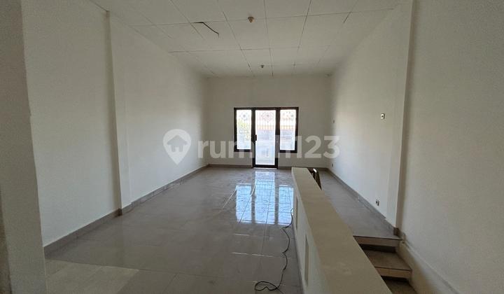 Renon Shophouse for Rent 2