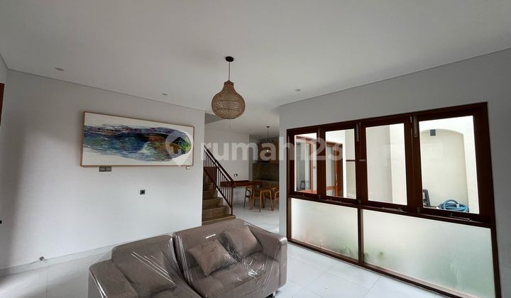 House For Rent/ Rumah Sewa Renon 2