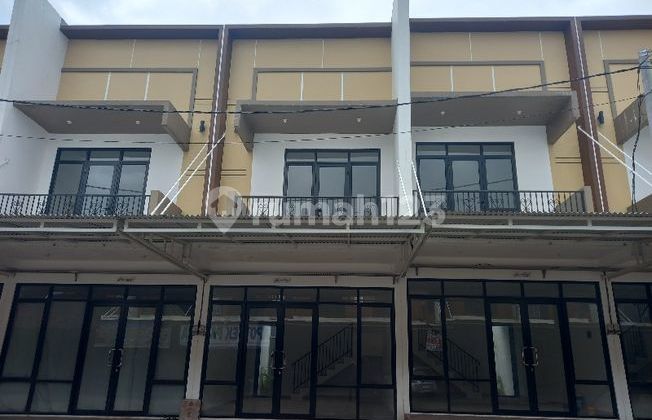 Ready-to-Occupy 2-Story Shophouse in Aryana Karawaci Tangerang Ready-to-Occupy 2-Story Shophouse in Aryana Karawaci Tangerang