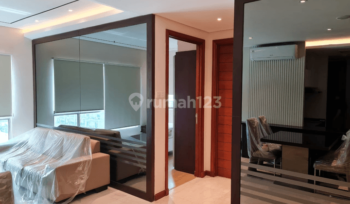 DISEWAKAN APARTEMEN WATERPLACE TOWER D DENGAN PRIVAT LIFT VIEW CITY 1