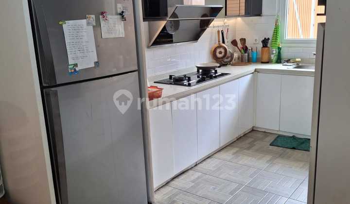 Rumah di Pantai Indah Kapuk 1, Jakarta Utara. Uk 8 X 28 M 1