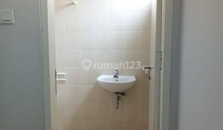 Rumah Bagus Semi Furnished Di Bohemia, Gading Serpong, Tangerang. 14