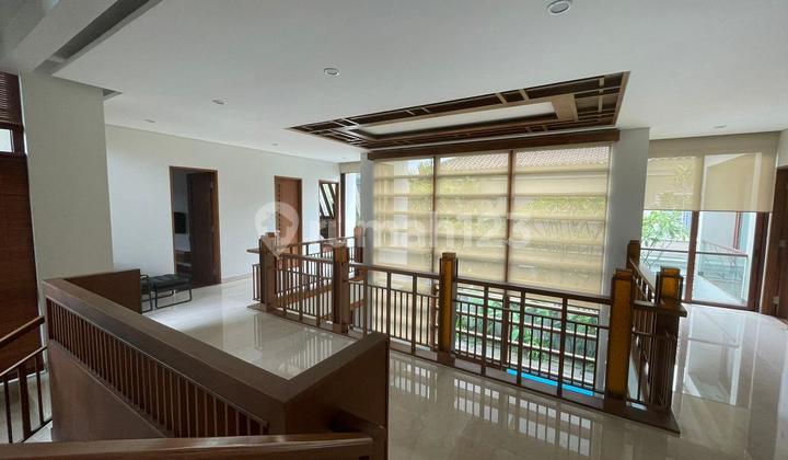 House in Lippo Karwaci Golf Estate, Tangerang. Fully Furnished. 2