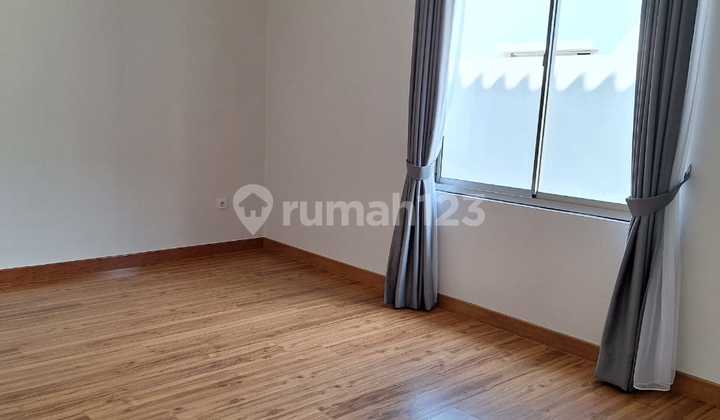 Ready-to-Occupy House in Orchestra Cluster, Pantai Indah Kapuk, North Jakarta. 2