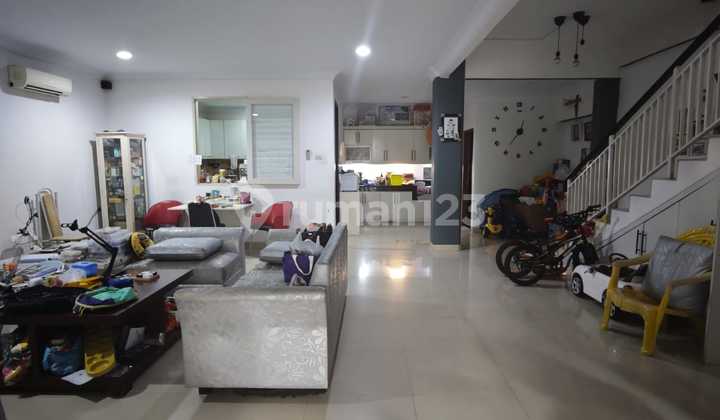 Rumah Green Garden, Blok A , Jakarta Barat. 1