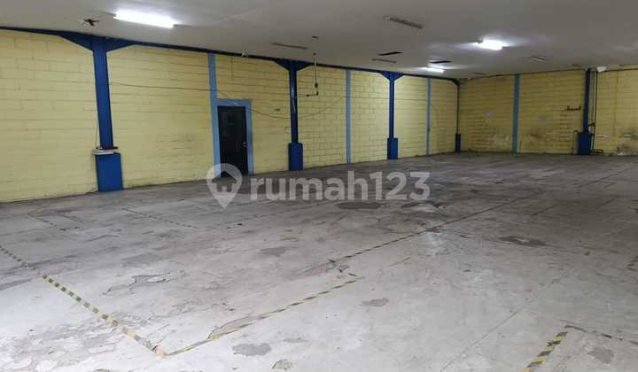 Gudang Karawaci Tangerang Building Area 750 M2, 40 Ft Access