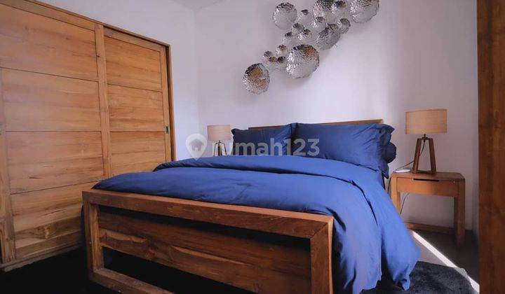 New Brand  minimalis Villa  2
