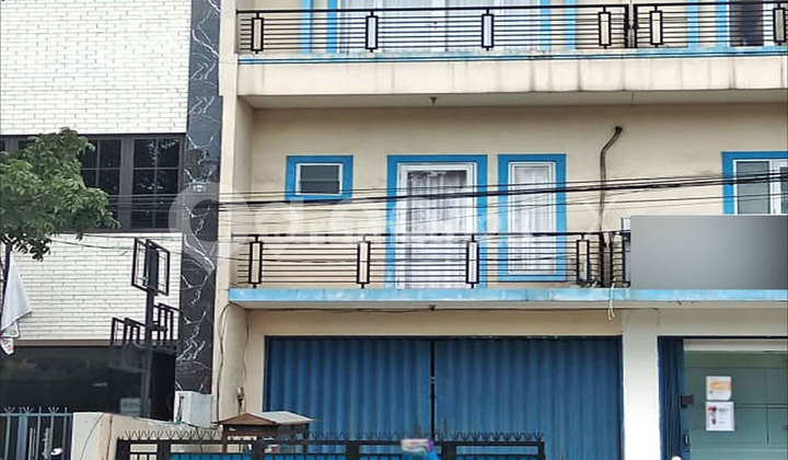 Ruko Kencana Loka BSD, Serpong, Tangerang Selatan, Banten Ruko Kencana Loka BSD, Serpong, Tangerang Selatan, Banten