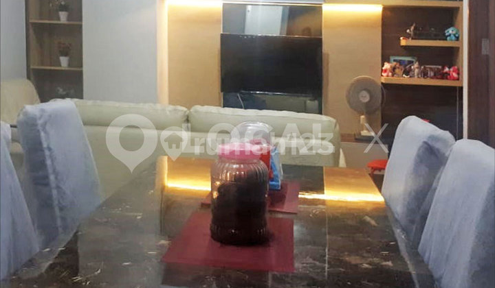 Apartemen Gading Greenhill Tower A Lt.18 Kelapa Gading, Jakarta Utara