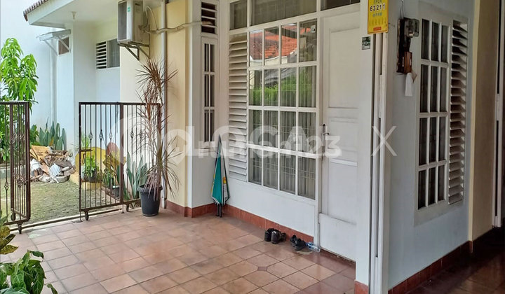 Rumah Komp. Lemigas Kebayoran Lama, Jakarta Selatan