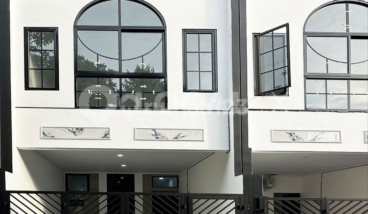 Rumah Duku Barat , Tanjung Duren, Jakarta Barat