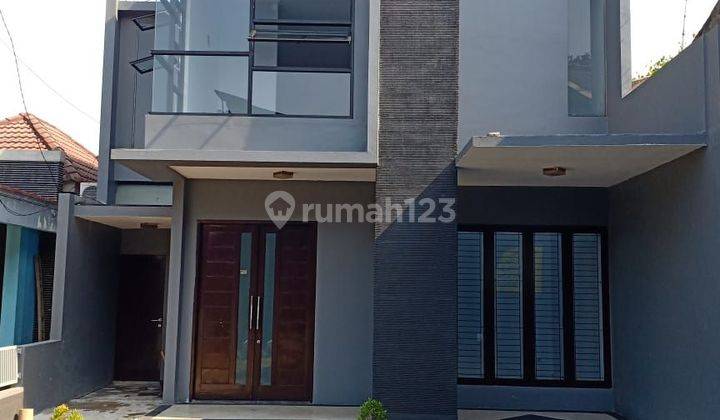 Rumah hook kuldesak, rapih siap huni  1