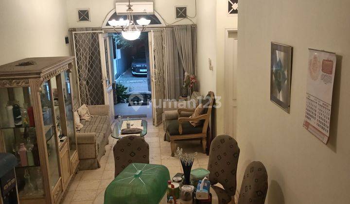 Murah, rumah hook harga nego sebelah Raffles Hills 1