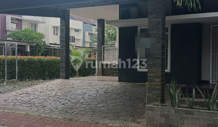 Raffles Hills . Hoek Dalam Cluster Bagus Siap Huni