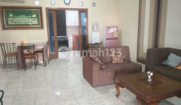 Disewa Rumah di Raffles Hills Furnish 2