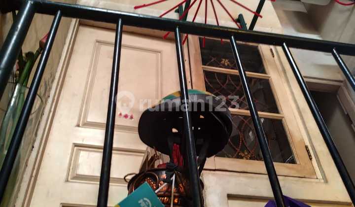 Raffles Hills, House in a Cluster, Negotiable Price 2