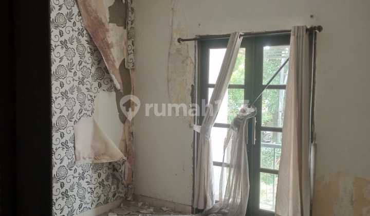 Dijual Rumah Depan Taman Dalam Cluster 2