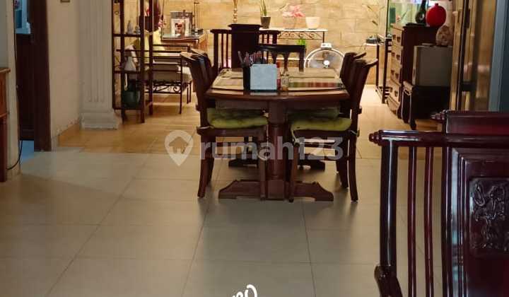 Raffles , Rumah 1,5 Lantai . Termurah  2