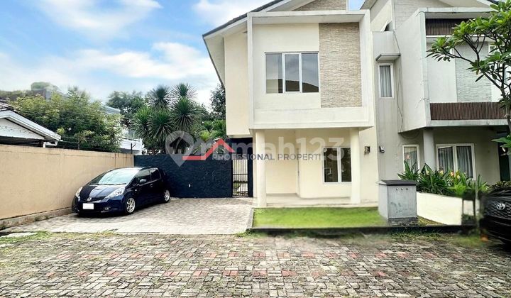 Rumah Bagus Siap Huni Dalam Cluster Andara Lokasi Dekat Tol 2