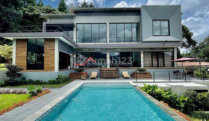 Villa Puncak Mewah View Gunung Pangrango Dan Gunung Gede 1