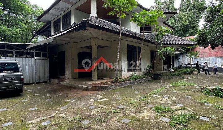 Rumah Hitung Tanah Area Premium Kebayoran Baru Dekat Sudirman 1