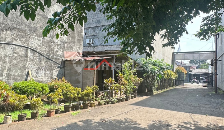 Tanah Luas Cocok Untuk Investasi Dekat Persimpangan Gaplek Pamulang