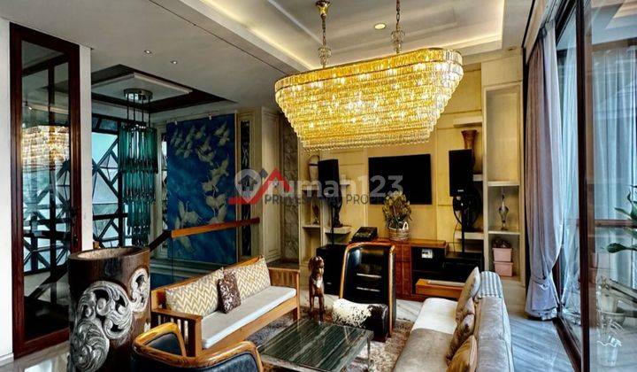 Rumah Mewah Modern Tropical Lokasi Strategis Dekat Senayan City 2