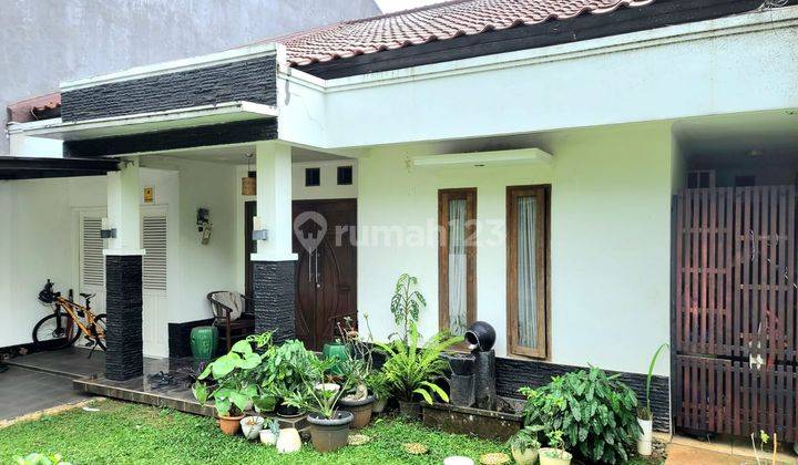 Rumah Bagus Siap Huni Dalam Komplek Lokasi Strategis Dekat Mrt 2