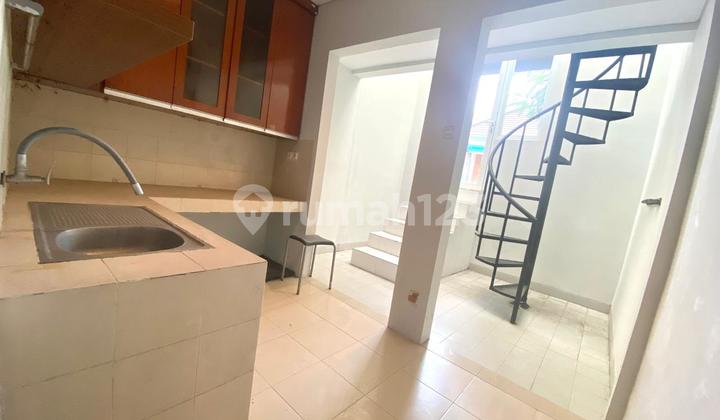 Rumah Ada Swimming Pool di Kebayoran Residence Bintaro Jaya 2