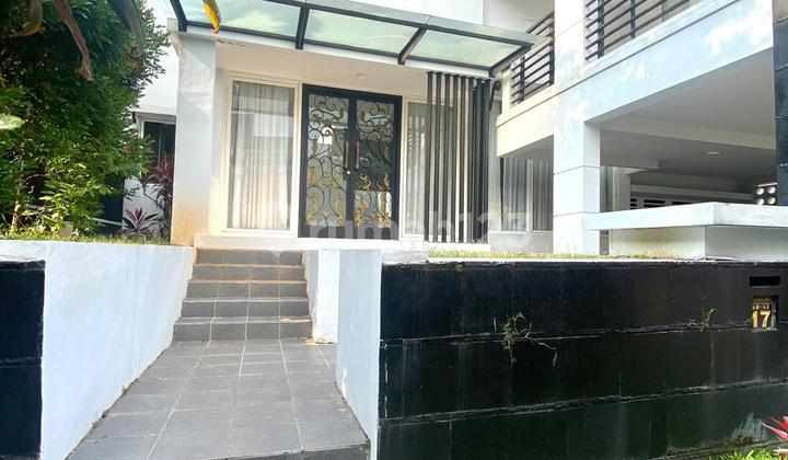 Rumah Ada Swimming Pool di Kebayoran Residence Bintaro Jaya