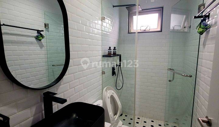 Rumah Savia Nusaloka Full Renovated Furnished Pool