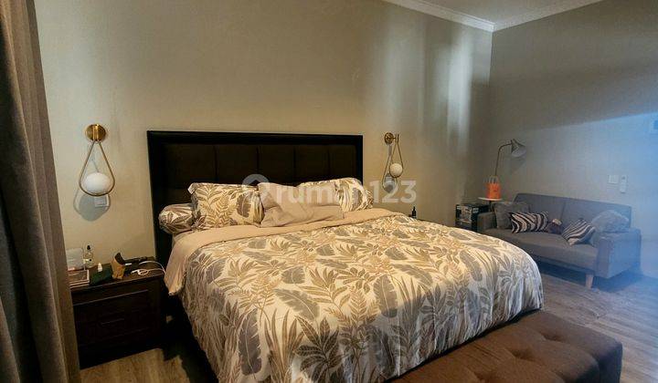 Rumah Savia Nusaloka Full Renovated Furnished Pool
