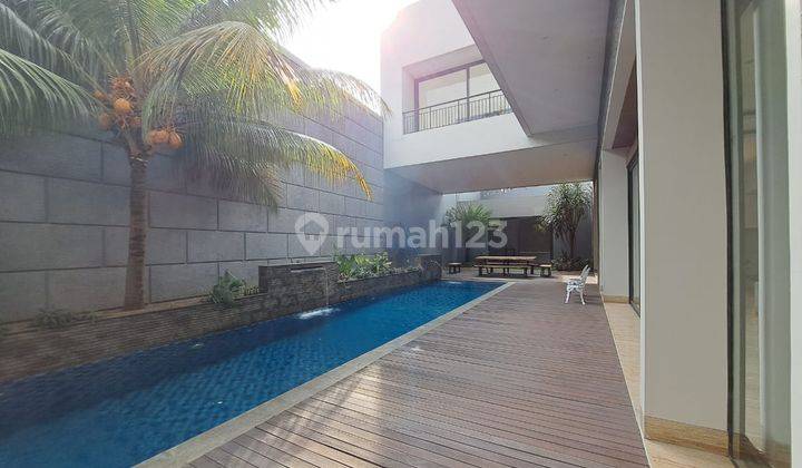 Dijual Rumah Mewah Baru Bukit Terrace Golf BSD Pool 2