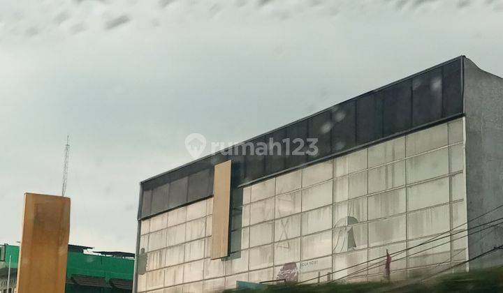 Dijual Ex Showroom Jalan Raya Serpong Bsd City 2