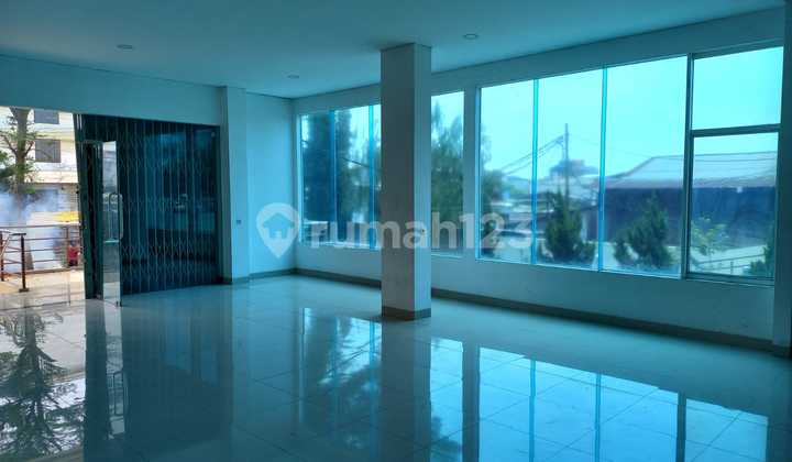 Disewakan Ruko Daerah Kapuk Disewakan Ruko Daerah Kapuk