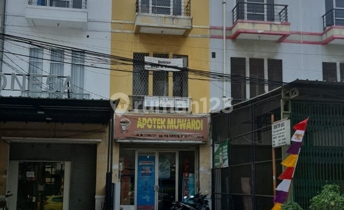For Rent: 3-Story Muwardi Area Shop House 1