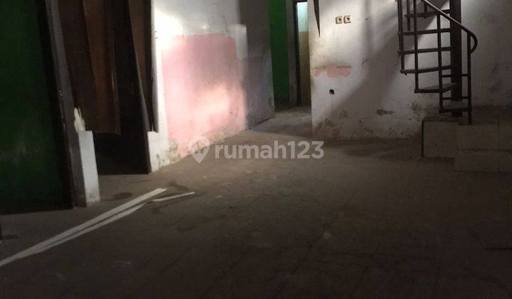 Gudang murah Di pinggir jalan utama 3