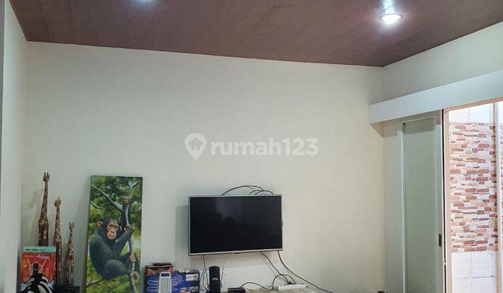 Rumah furniture Di  Dekat JB School 1