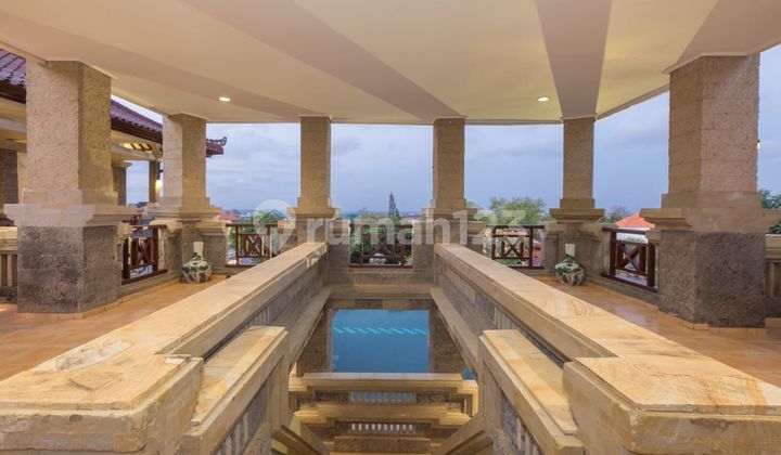 Luxury villa in mumbul garden 2